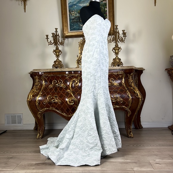 Women’s formal metallic embellished Jacquard pageant evening prom gown - Picture 5 of 6